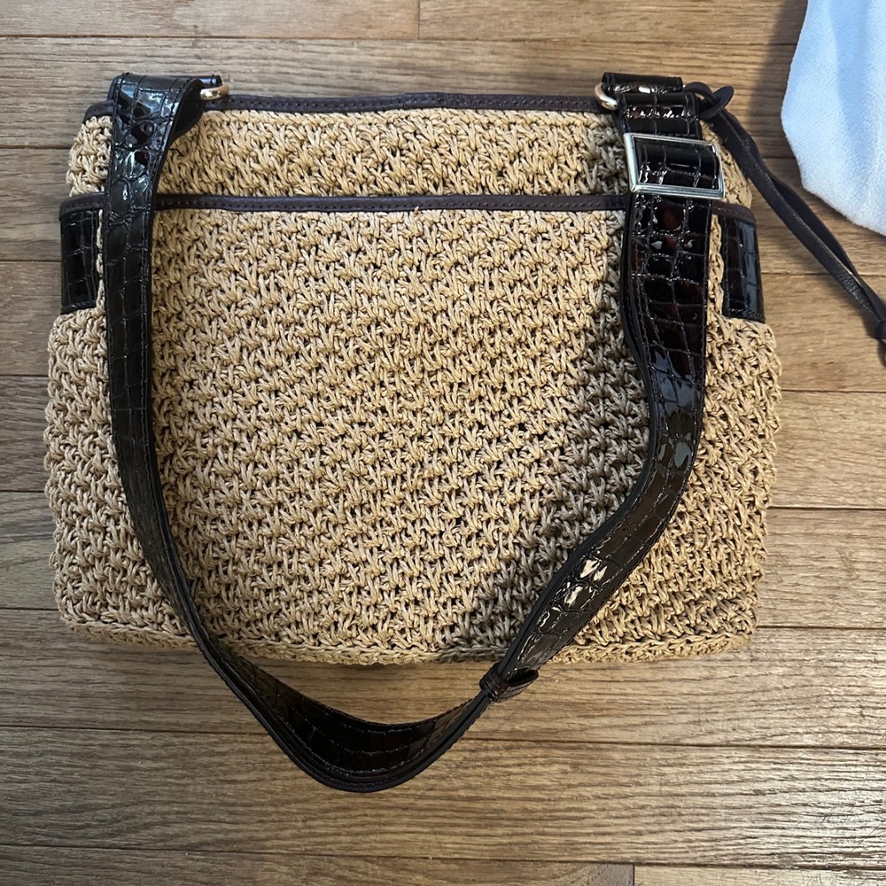 Brighton Straw Crossbody Bag Brown Faux Croc Leather Trim Heart Accents Boho Y2K - Picture 10 of 11